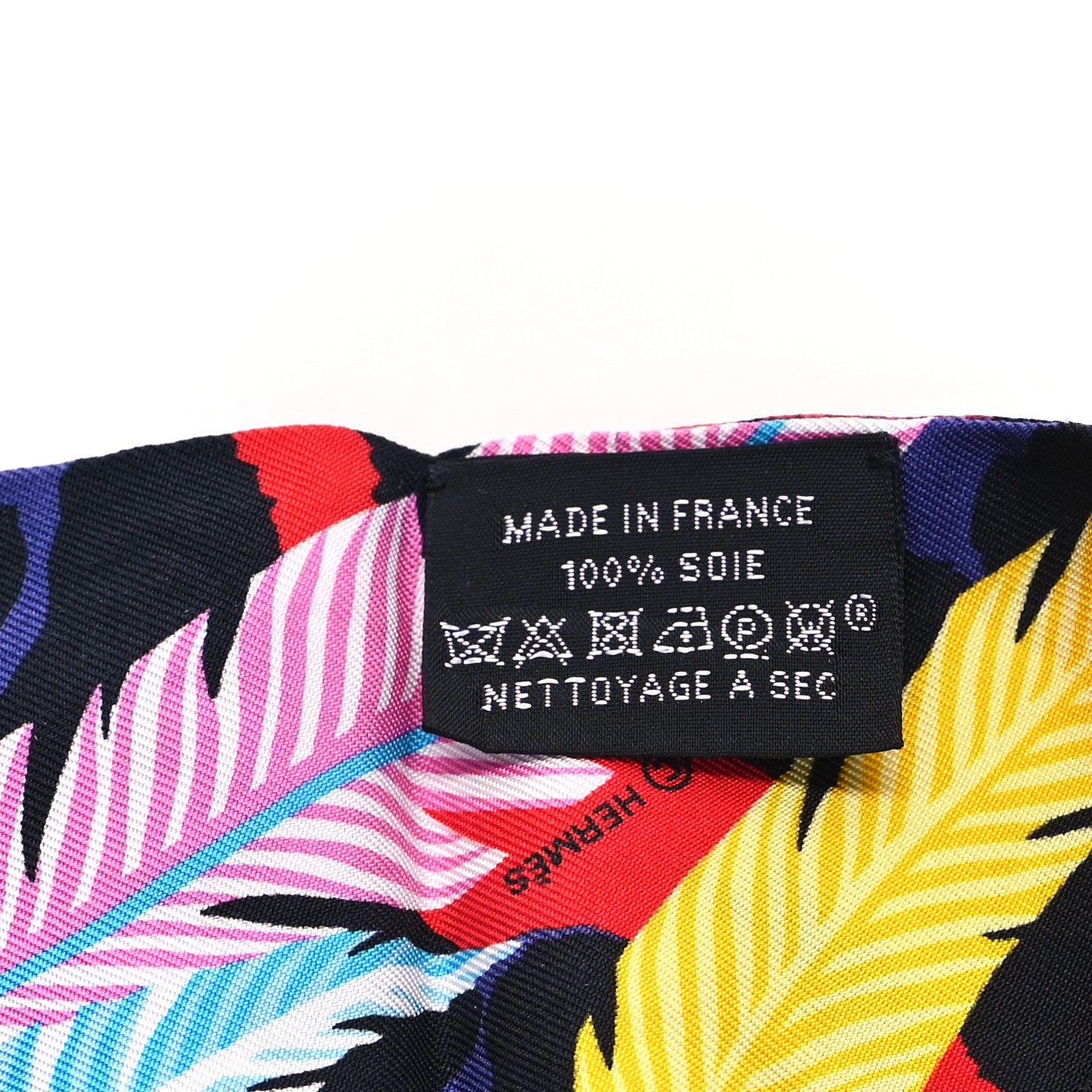 Hermes Silk Jaguar Quetzal Twilly Vert Rouge Rose 3 of 3