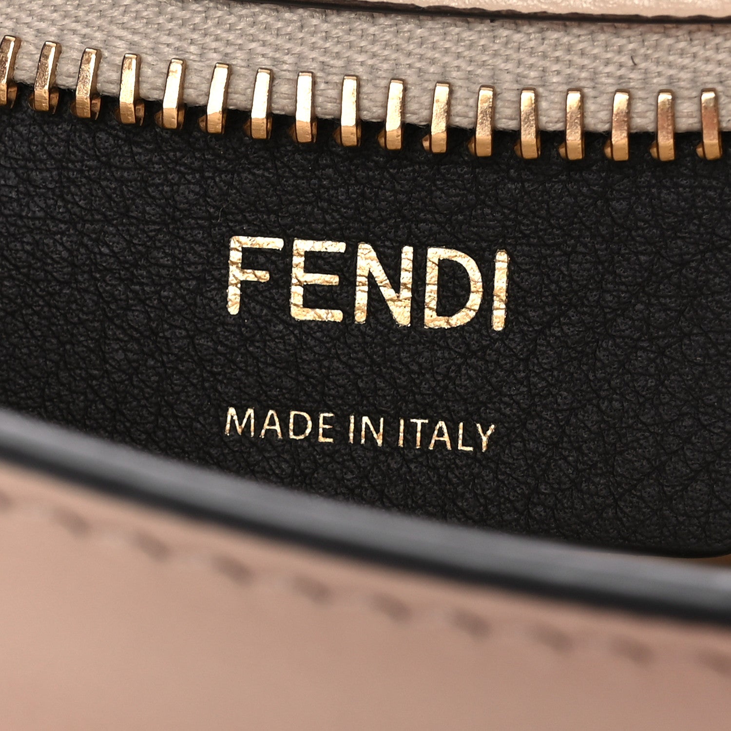 Fendi Vitello Queen Palmellato Fendi O'Lock Swing Camelia 6 of 10