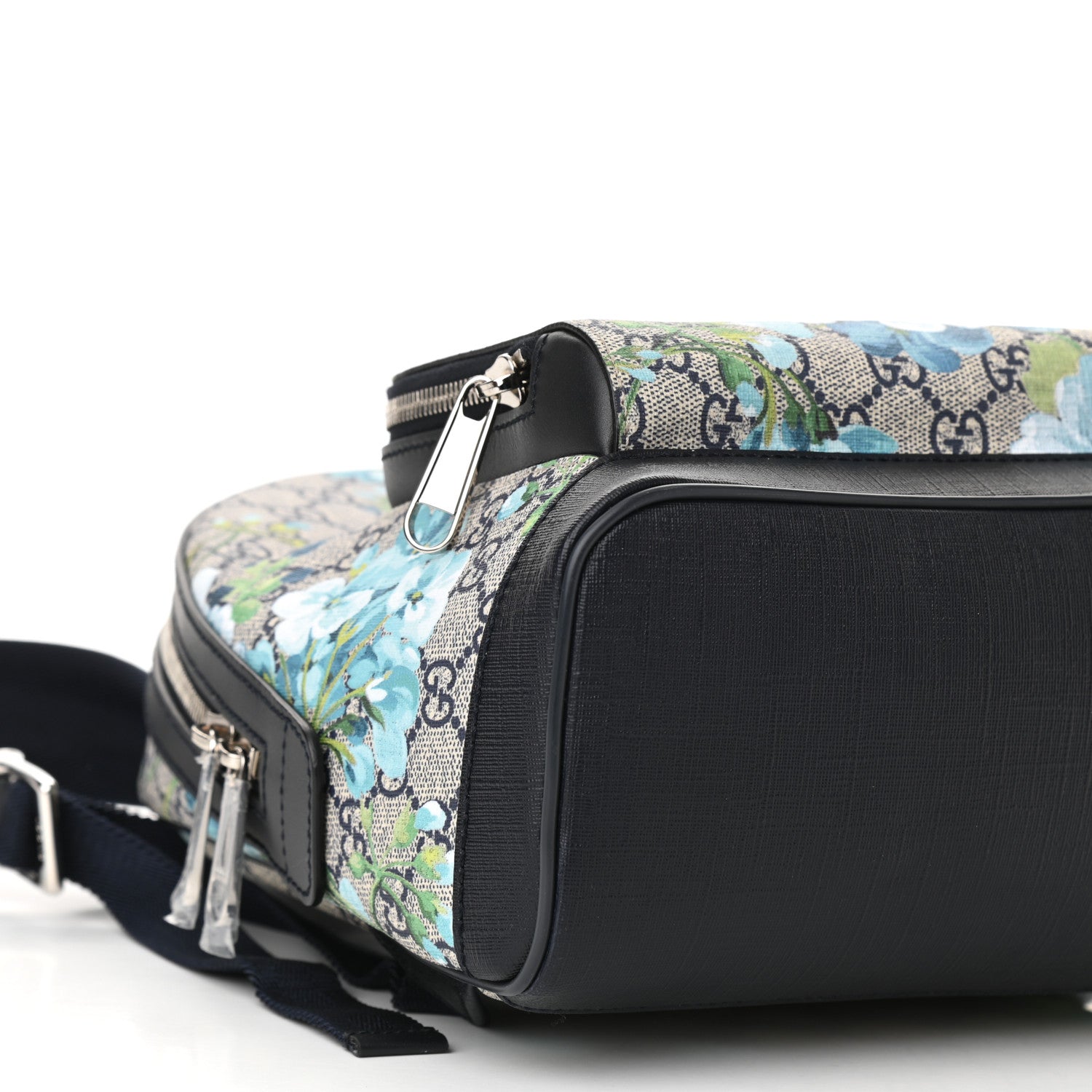 Gucci GG Supreme Monogram Blooms Small Day Backpack Blue 5 of 10