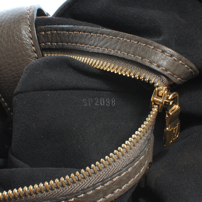 Louis Vuitton Mahina L Elephant Gris 7 of 8