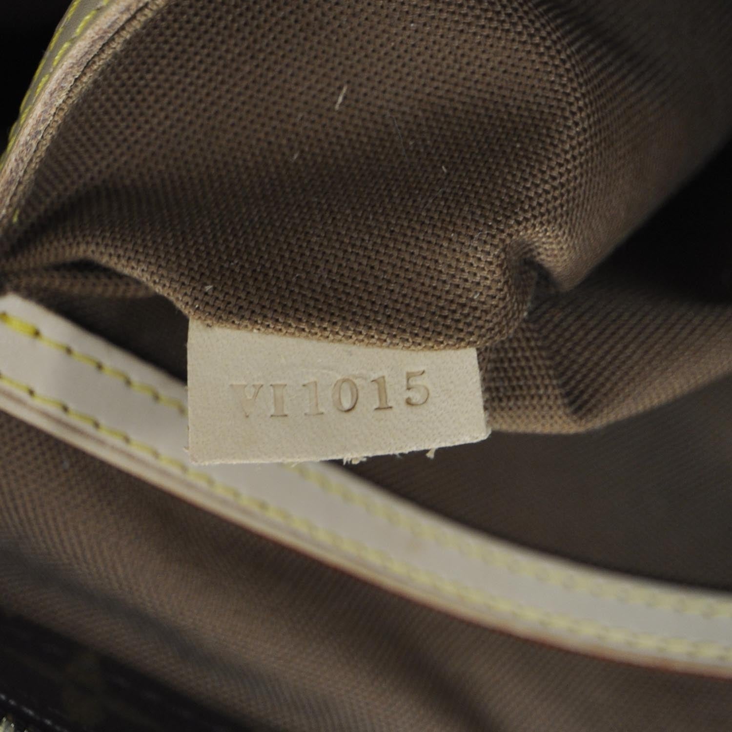 Louis Vuitton Monogram Cabas Mezzo 8 of 8