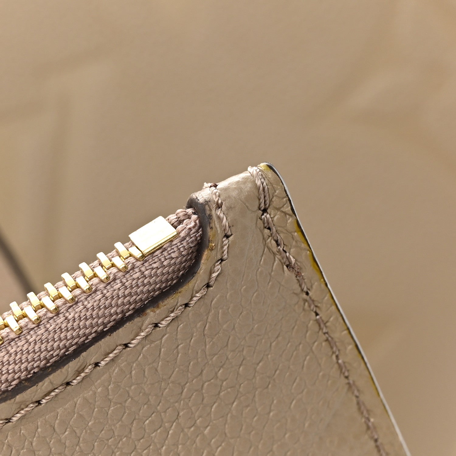 Louis Vuitton Empreinte Monogram Giant Neverfull MM Tourterelle 13 of 16