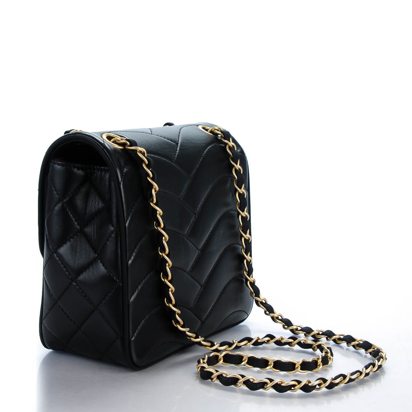 Lambskin Scallop Quilted Mini Pagoda Square Flap Black
