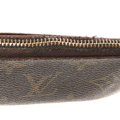 Louis Vuitton Monogram Key Pouch 10 of 11
