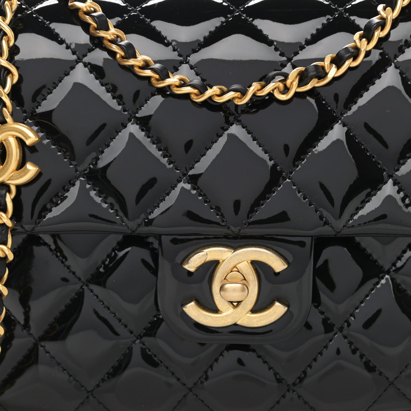 Patent Enamel Quilted Small Coco Hearts Square Flap Black
