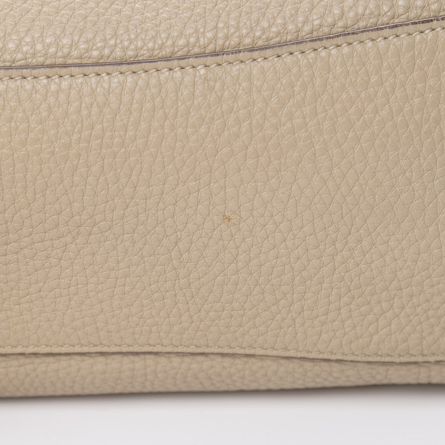 Vitello Daino Shopping Satchel Cammeo