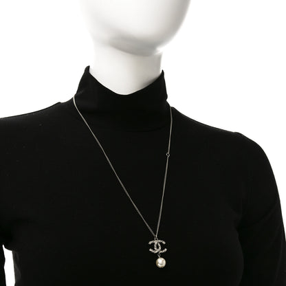 Chanel Crystal Pearl Twisted CC Drop Necklace Silver 2 of 4