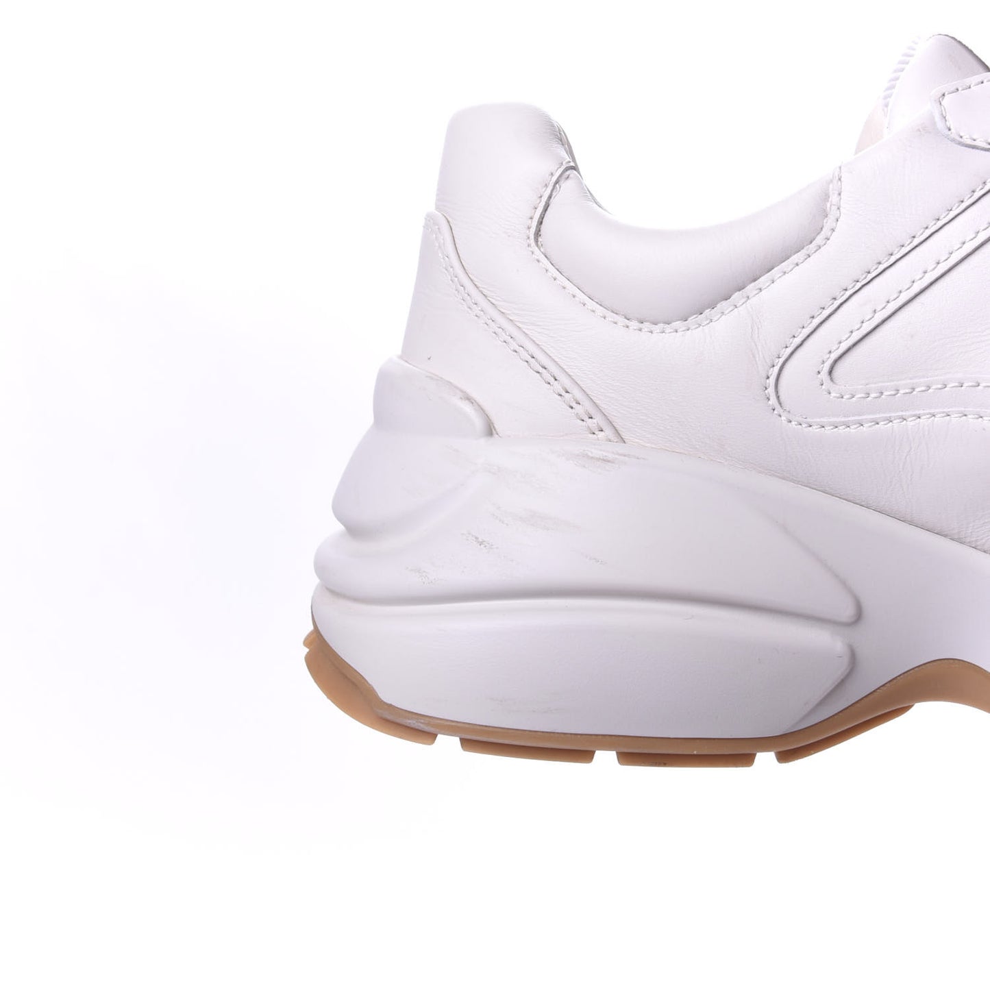 Calfskin Interlocking G Heart Rhyton Sneakers 35 Mystic White