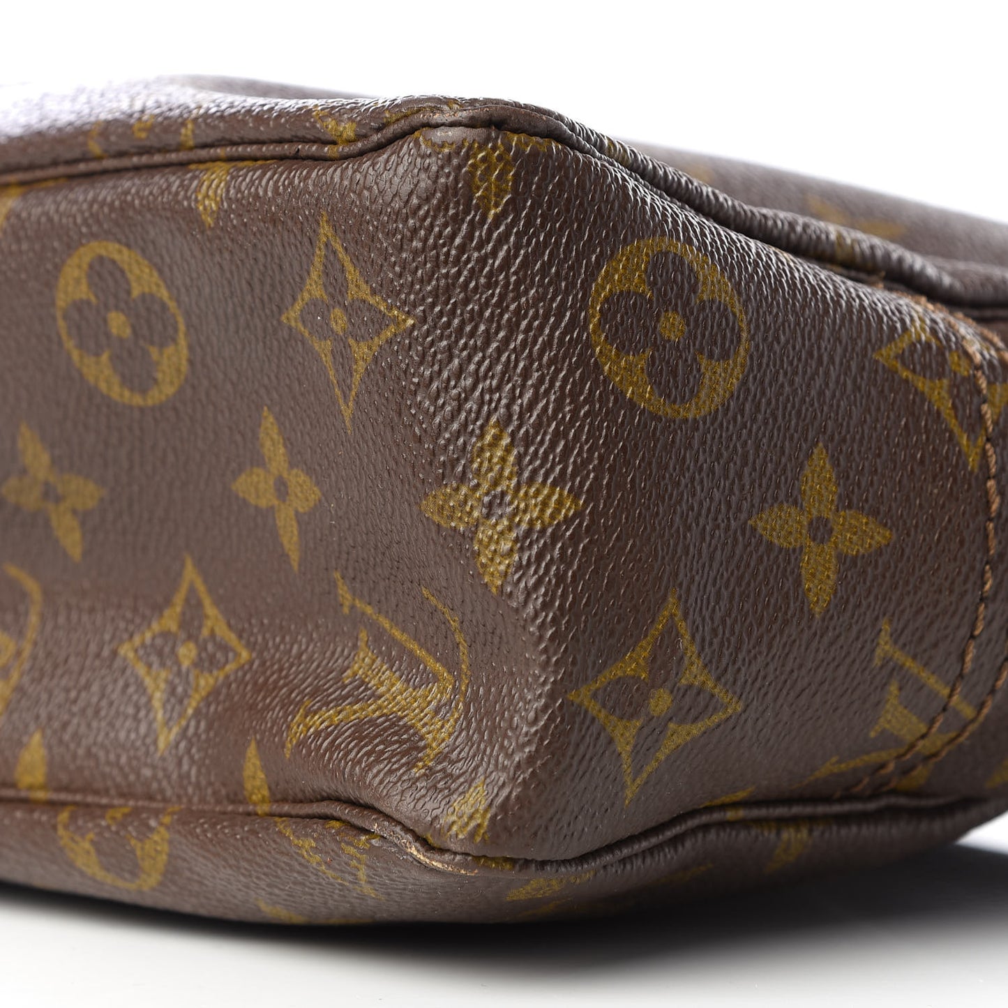 Monogram Trousse Toilette 28