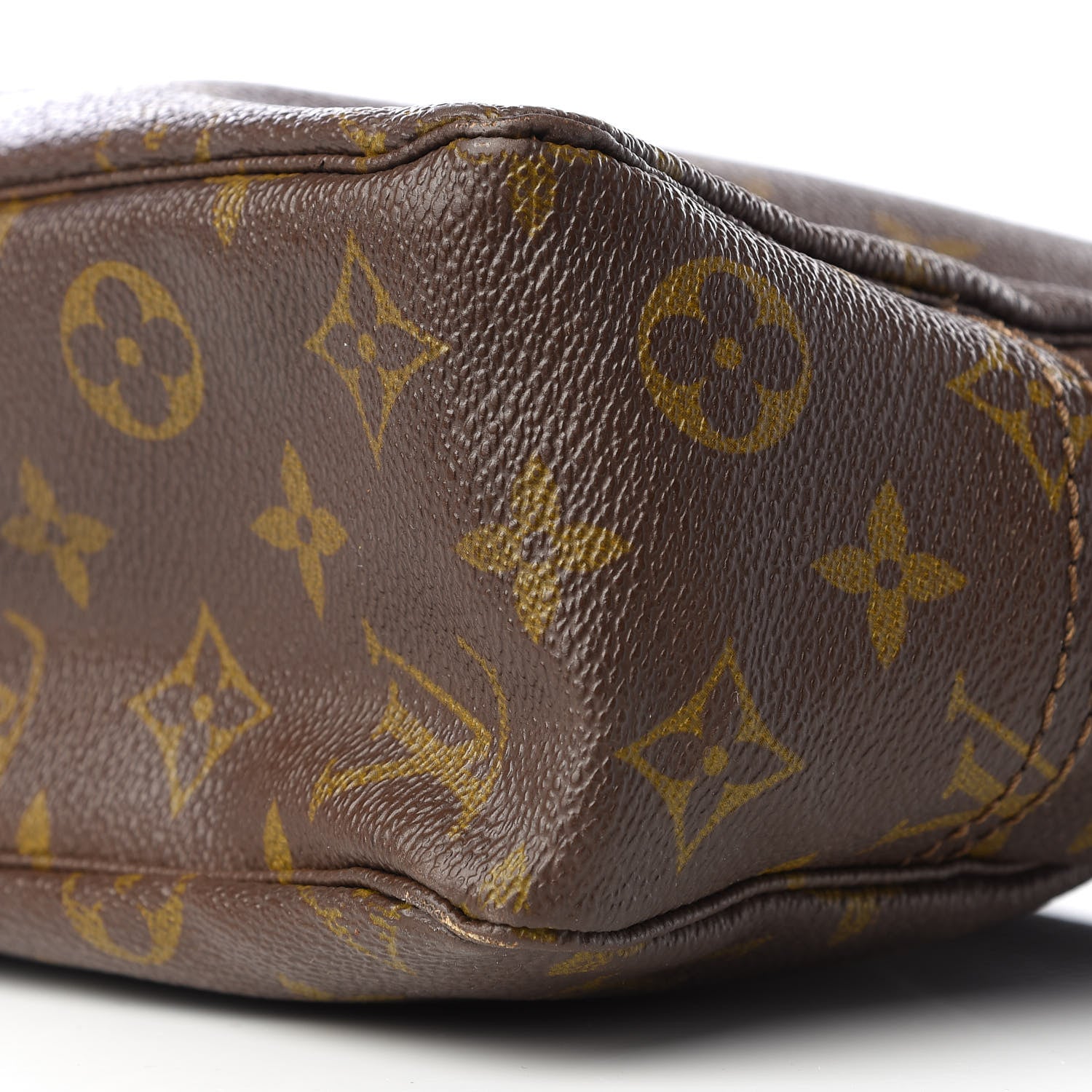 Louis Vuitton Monogram Trousse Toilette 28 7 of 9