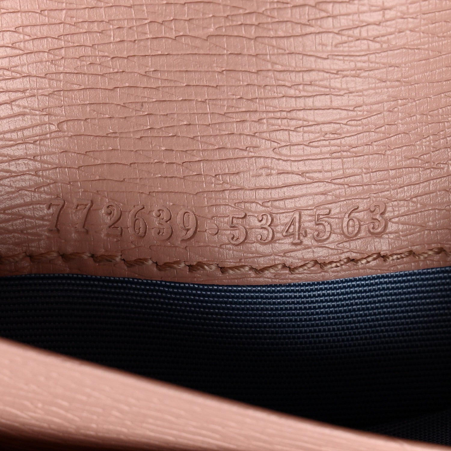 Gucci Textured Calfskin Script Logo Mini Wallet Perfect Pink 8 of 9