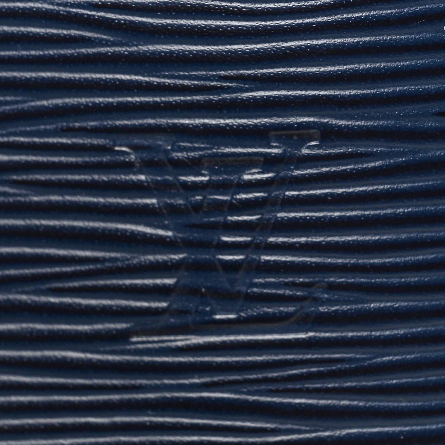 Louis Vuitton Epi Alma BB Indigo 9 of 10