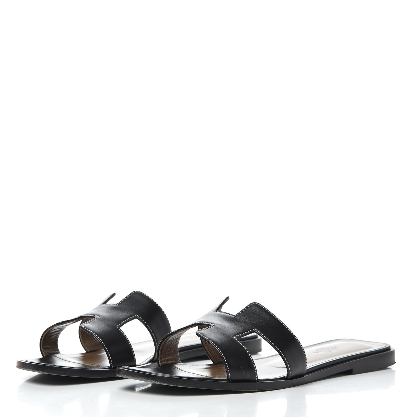 Box Calfskin Oran Sandals 38.5 Black