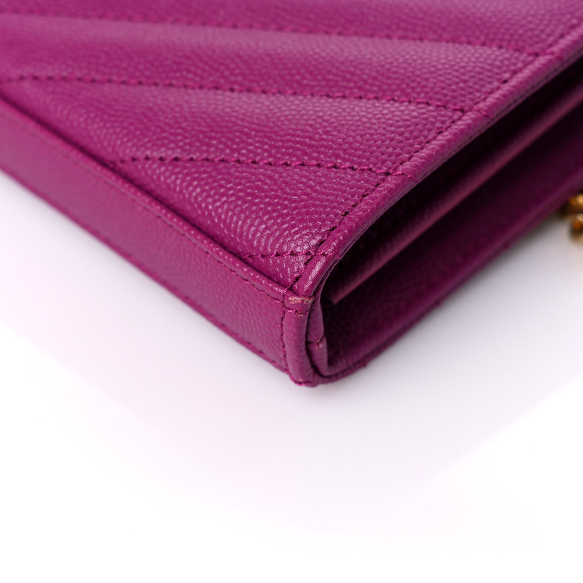 Saint Laurent Grain De Poudre Matelasse Chevron Monogram Chain Wallet Dark Grape 11 of 12