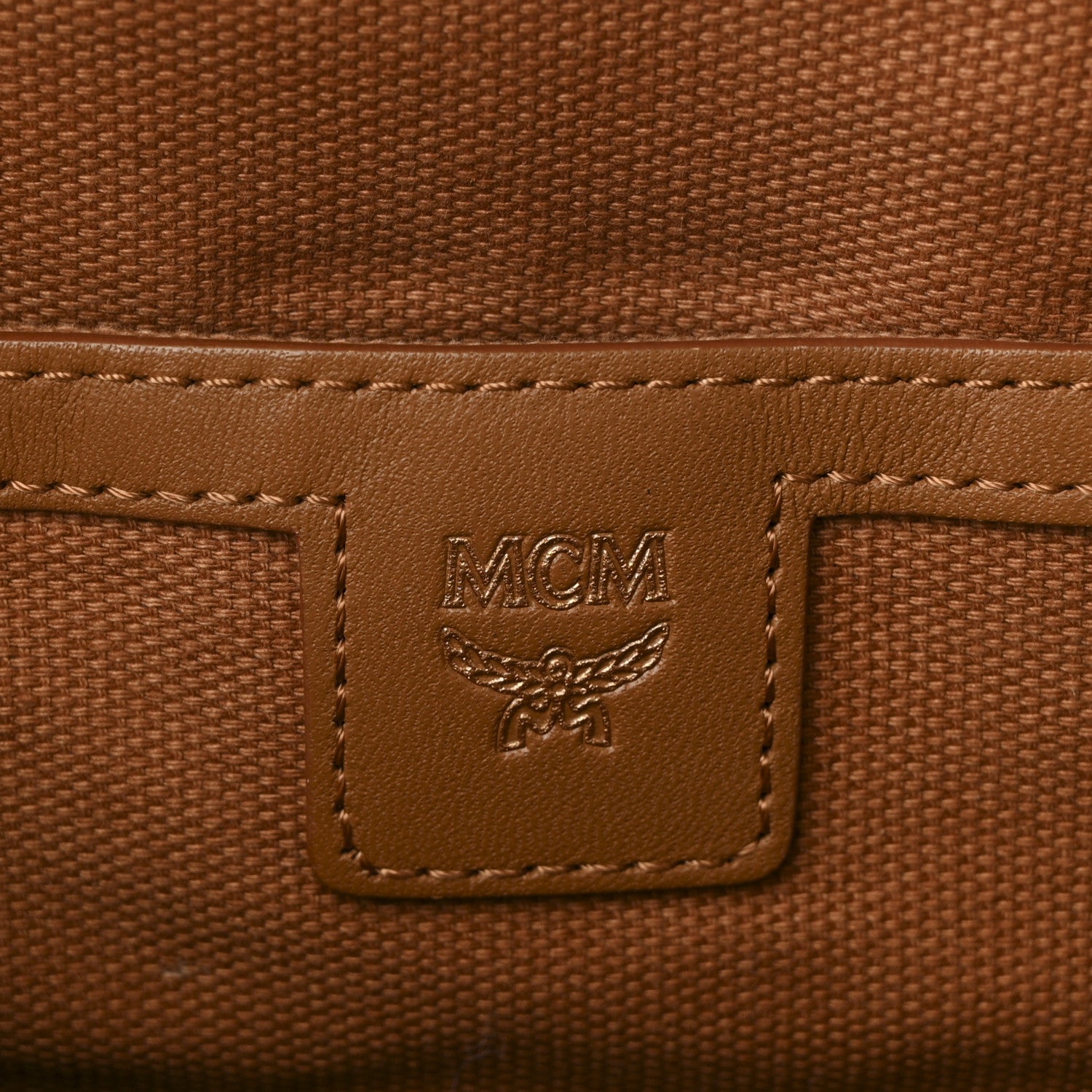 mcm ロゴプリント ボディバッグ ブラウン MCM Small Diamant 3D Crossbody Bag | Brown | FARFETCH