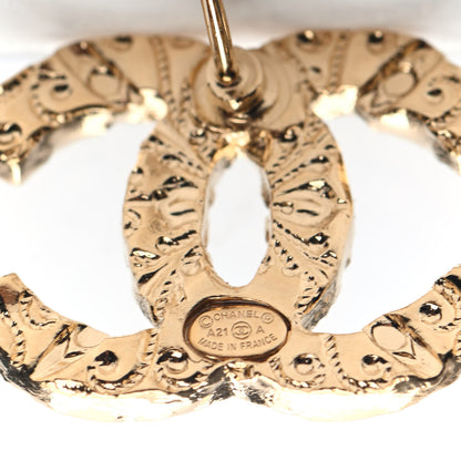 Chanel Textured CC Earrings Gold 4 of 5