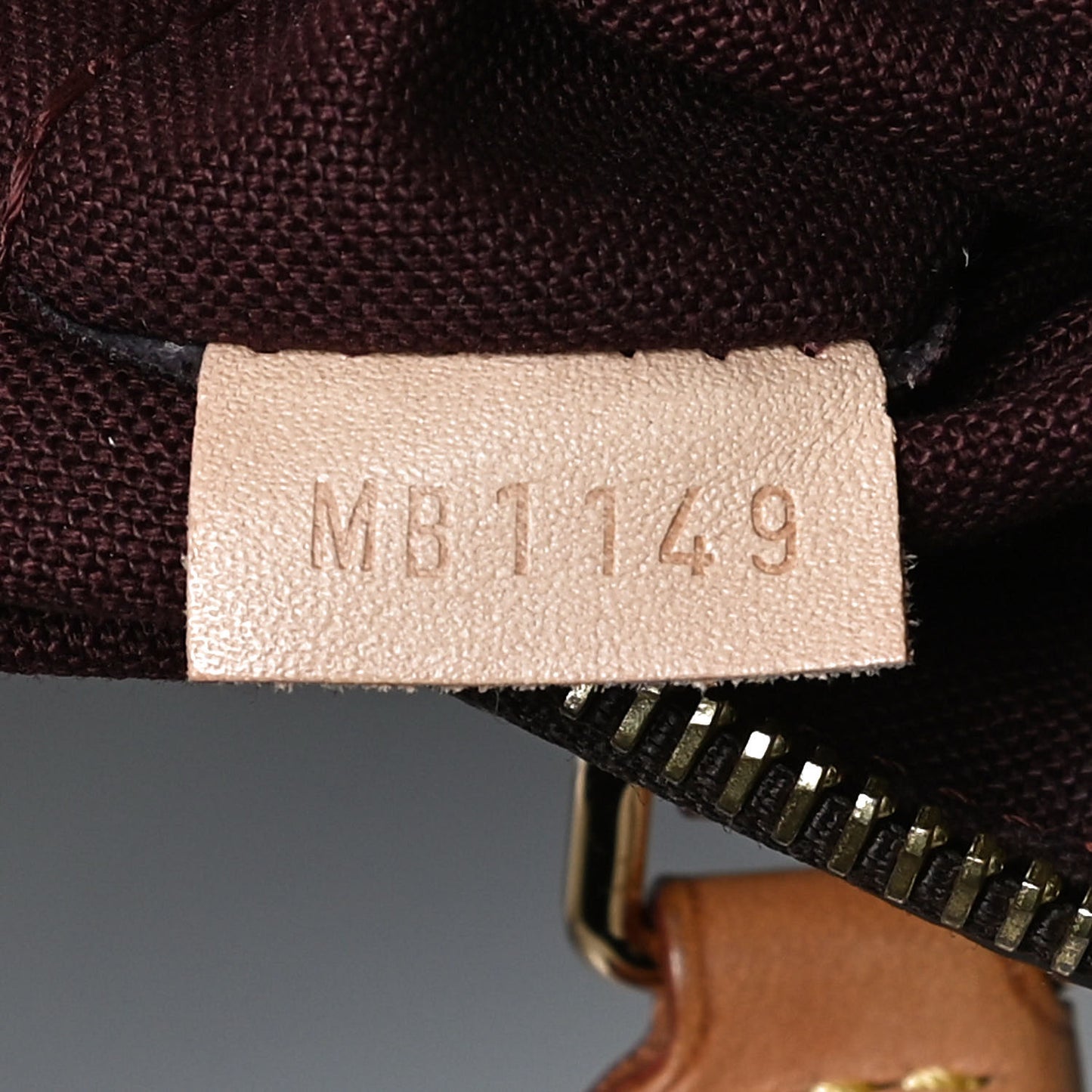 Monogram Rivoli MM