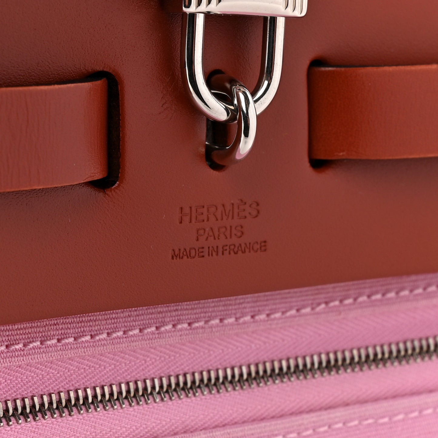 Military Toile Vache Hunter Herbag Zip Retourne PM 31 Bubblegum