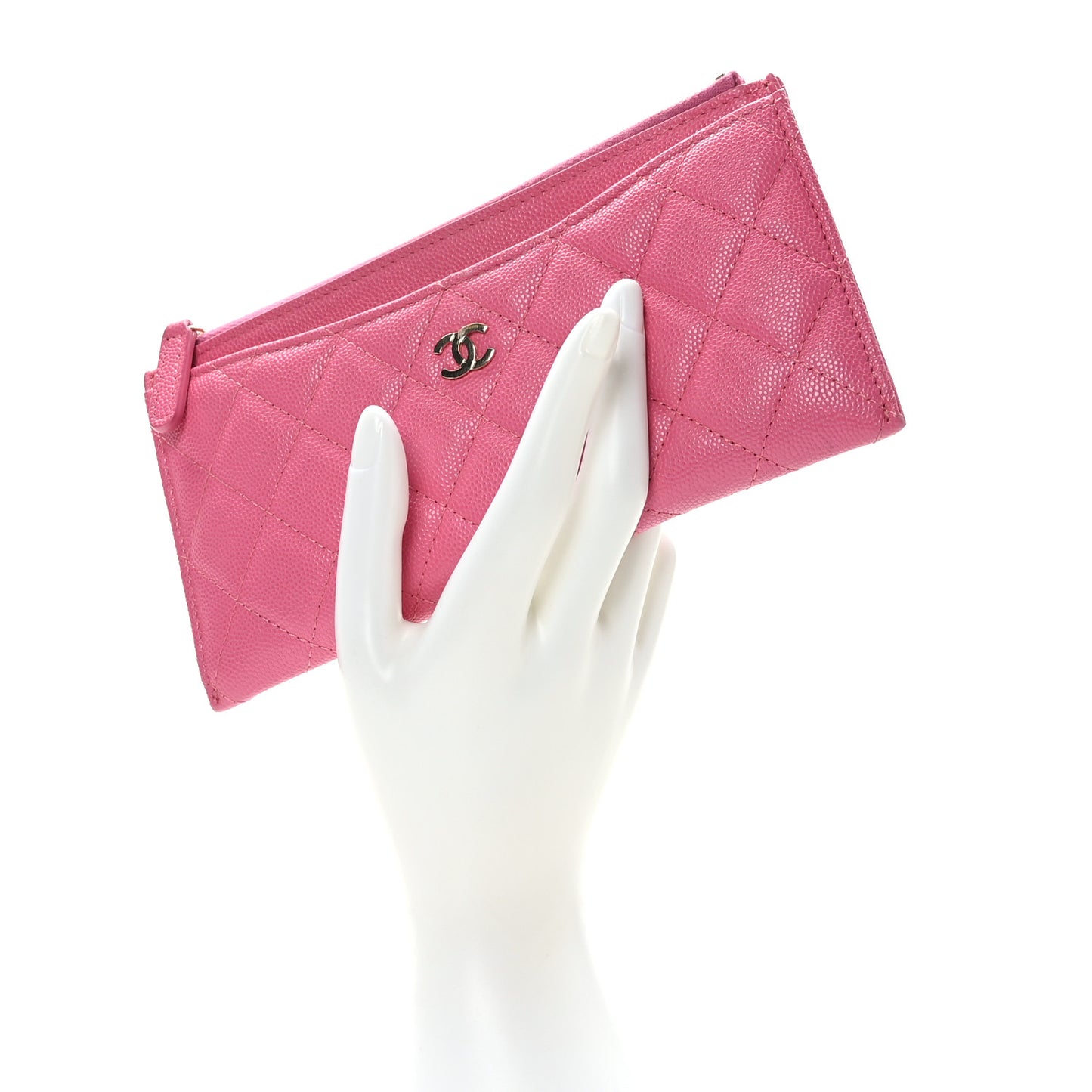 Caviar Quilted Classic Zip Pouch Pink