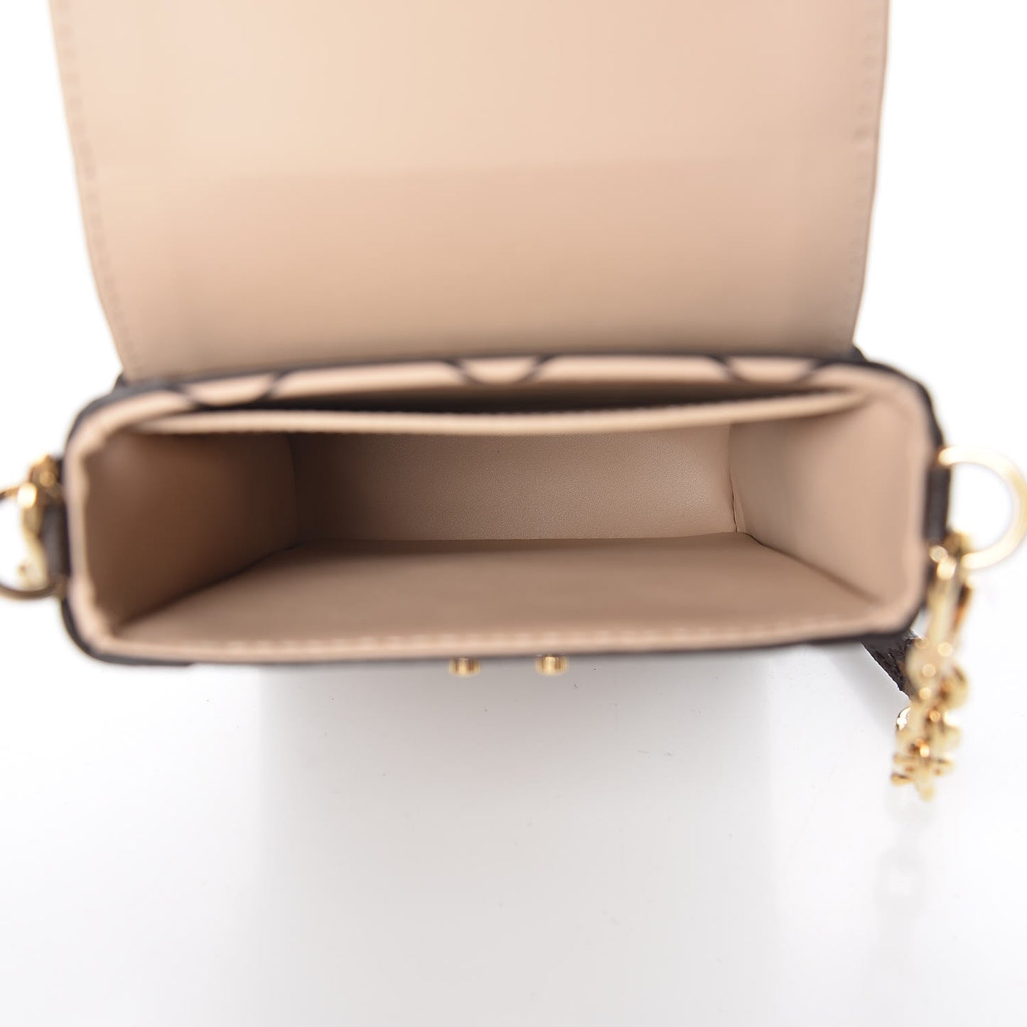 Reverse Monogram Pochette Trunk Verticale