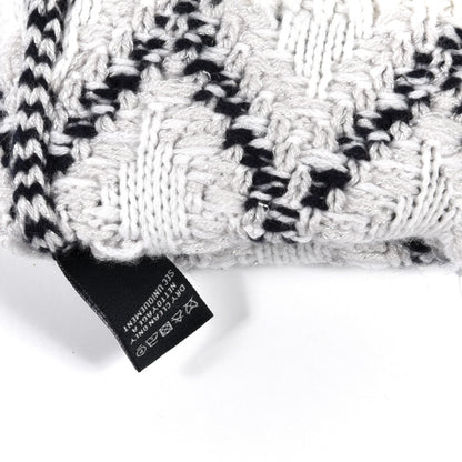 Chanel Cashmere Blend CC Beanie Hat With Gloves Set White Navy Blue 9 of 9