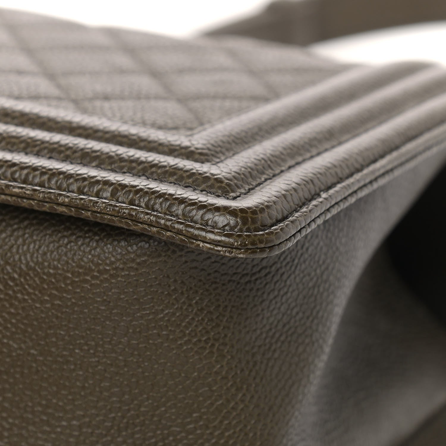 Chanel Caviar Quilted Medium Boy Flap Green 10 of 10