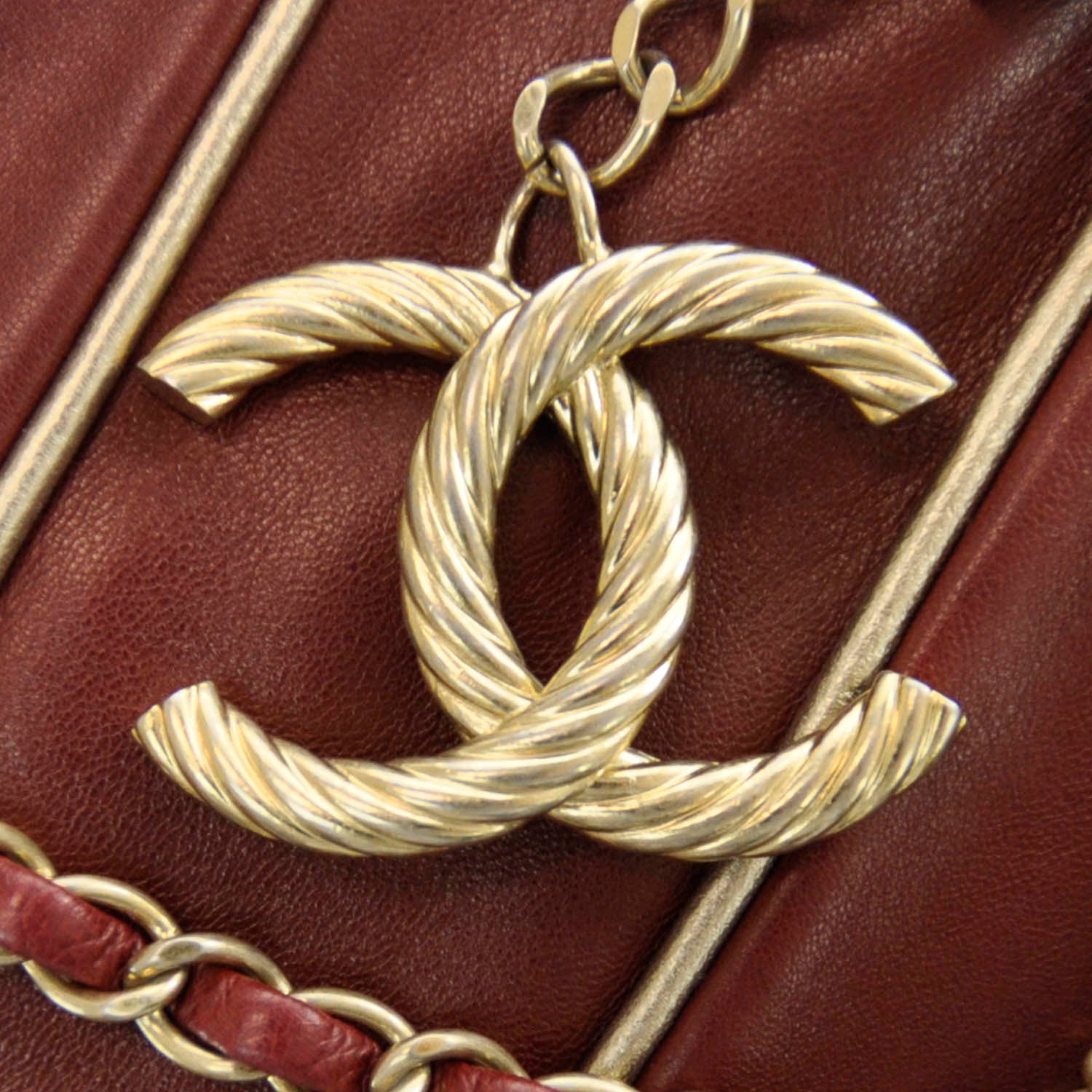 Chanel Lambskin Constructivism Tote Red 5 of 8