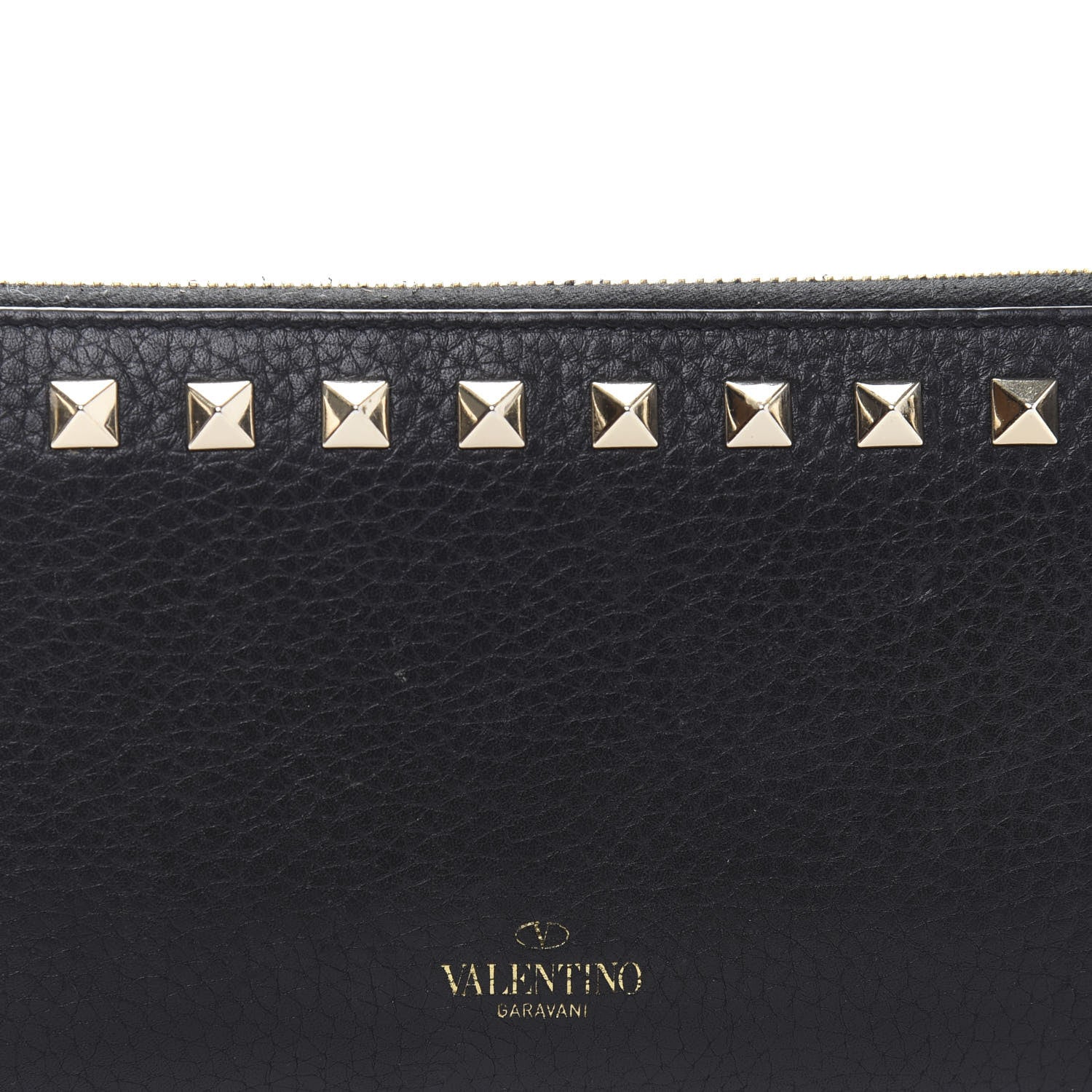Valentino Garavani Pebbled Calfskin Rockstud Zip Around Wallet Black 11 of 12