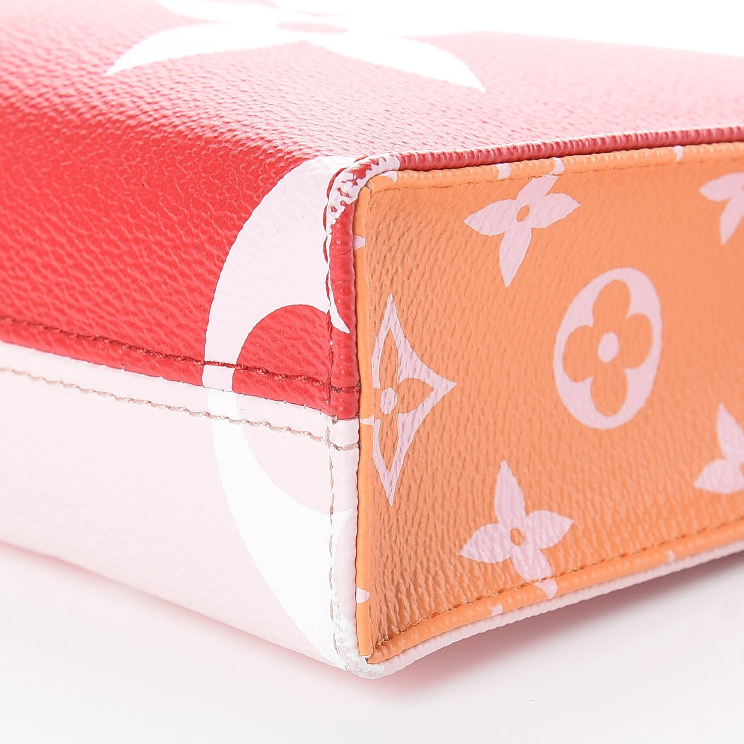 Louis Vuitton Monogram Giant Toiletry Pouch 26 Rouge 6 of 9