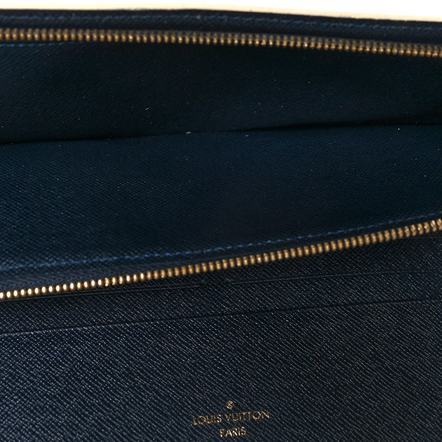 Louis Vuitton Damier Azur Articles de Voyage Insolite Wallet 6 of 8