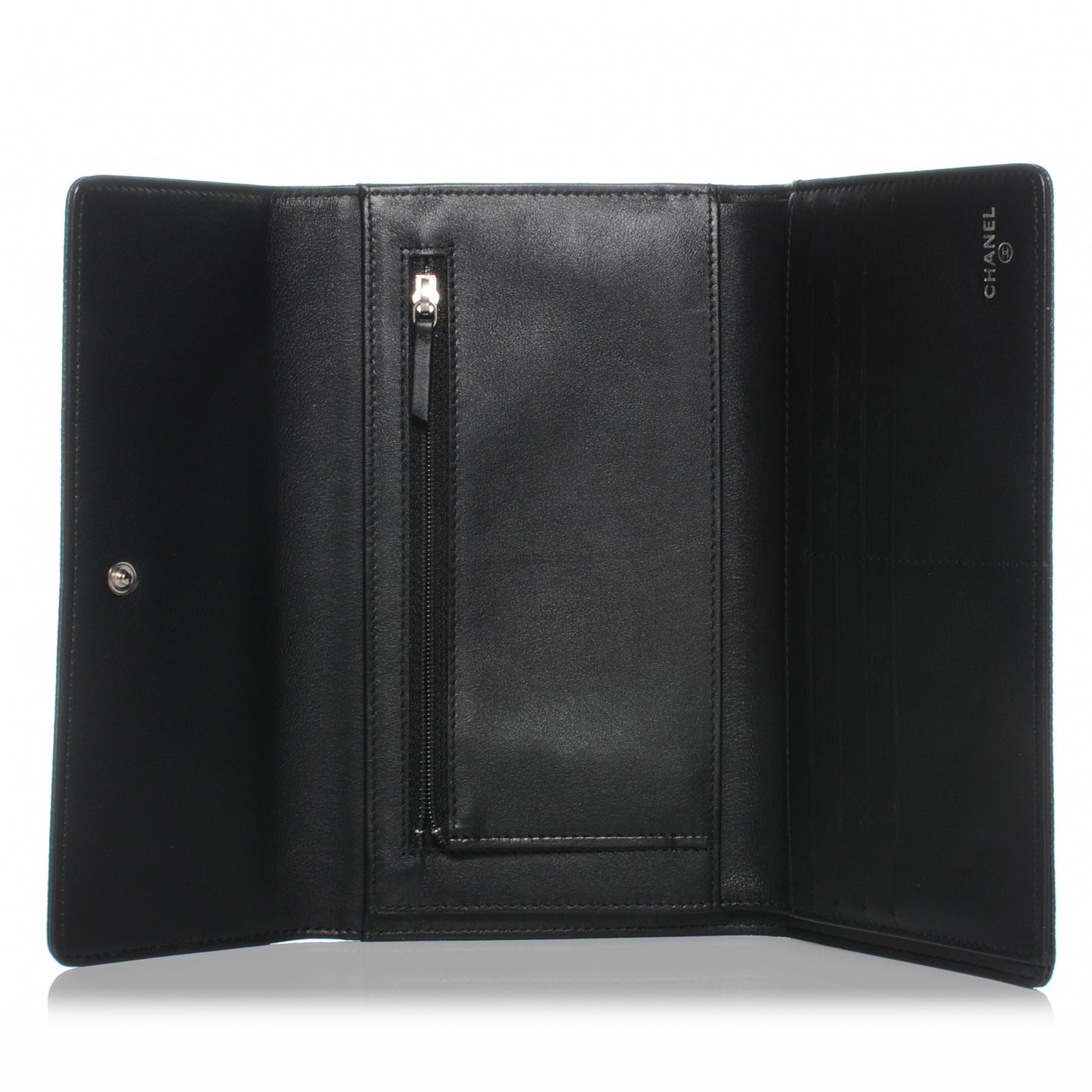 Caviar CC Large Flap Wallet Black