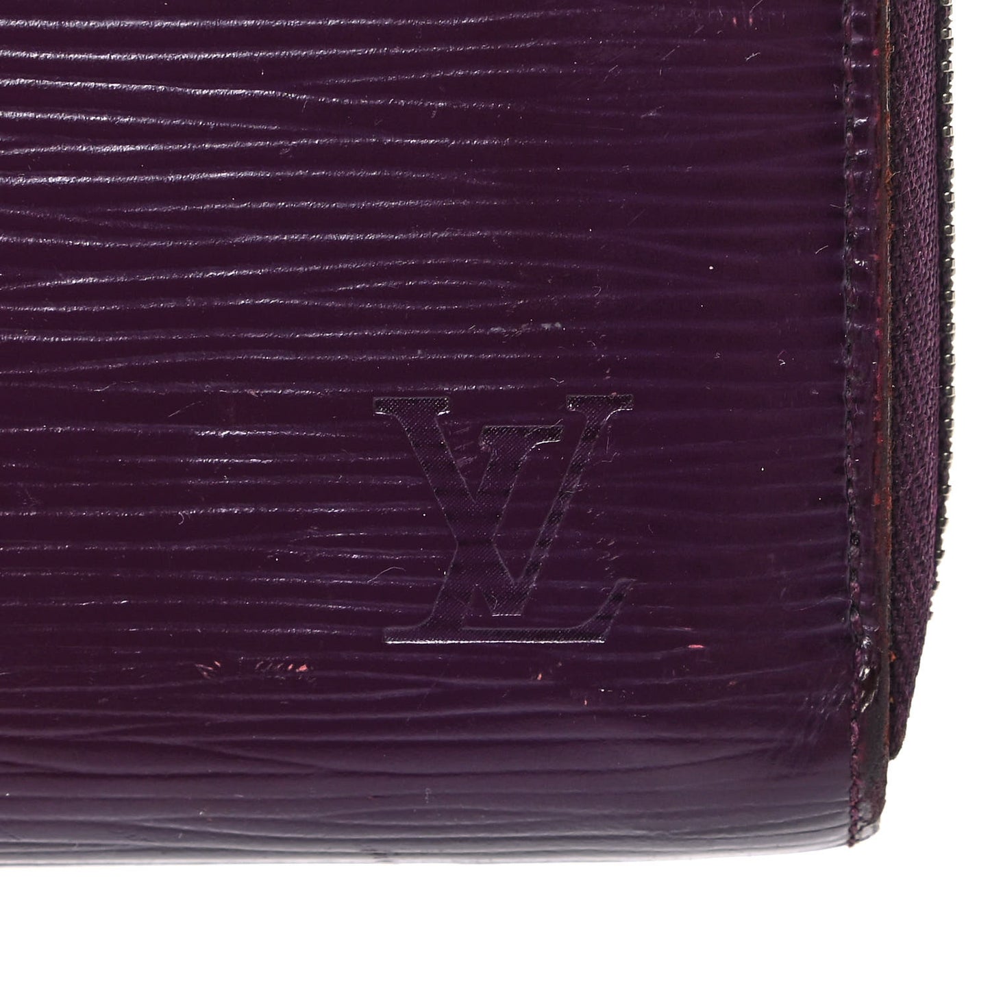 Epi Zippy Organizer Wallet Cassis