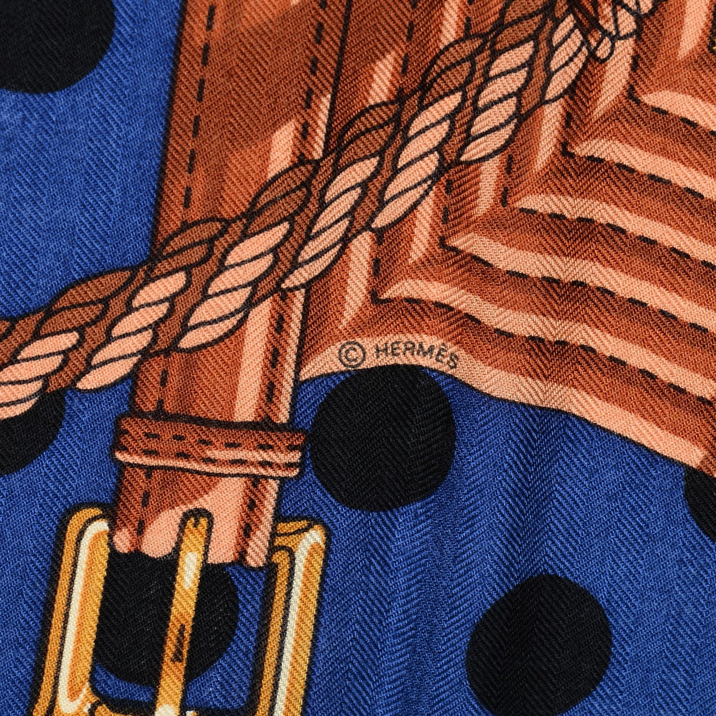 Cashmere Silk Clic Clac A Pois Shawl 140 Noir Bleu Ebene