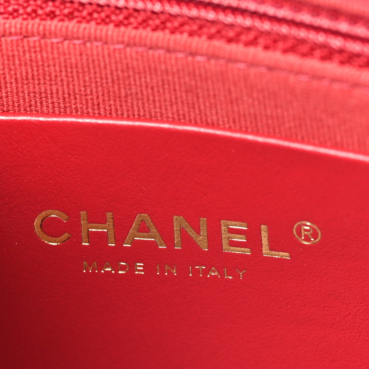 Chanel Shiny Crumpled Lambskin Quilted Large Trendy Chain Around Hobo Red 6 of 10