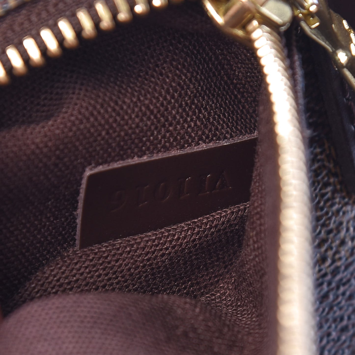 Damier Ebene Melville Bum Bag