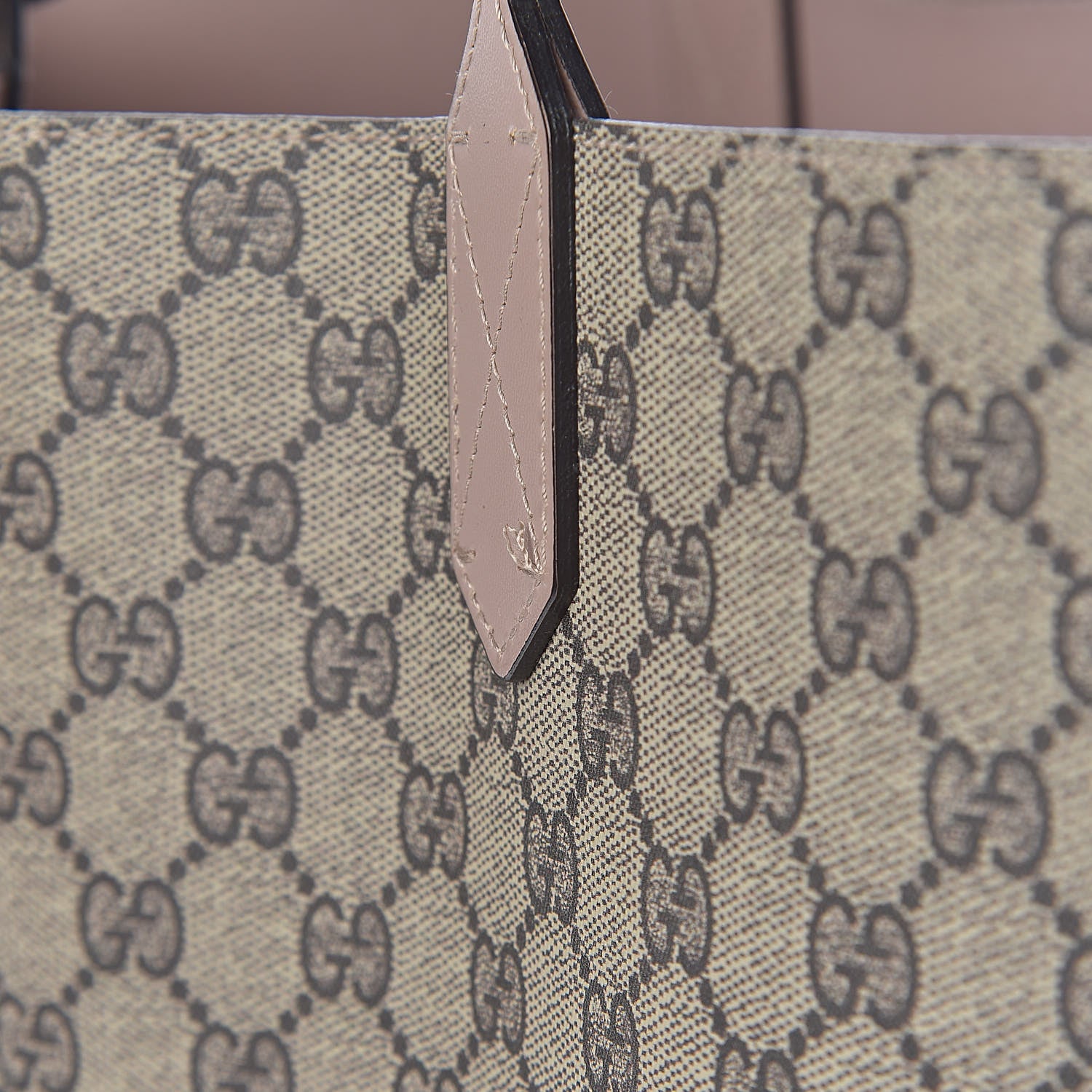 Gucci GG Supreme Monogram Medium Reversible Tote Beige Dark Cipria 15 of 16