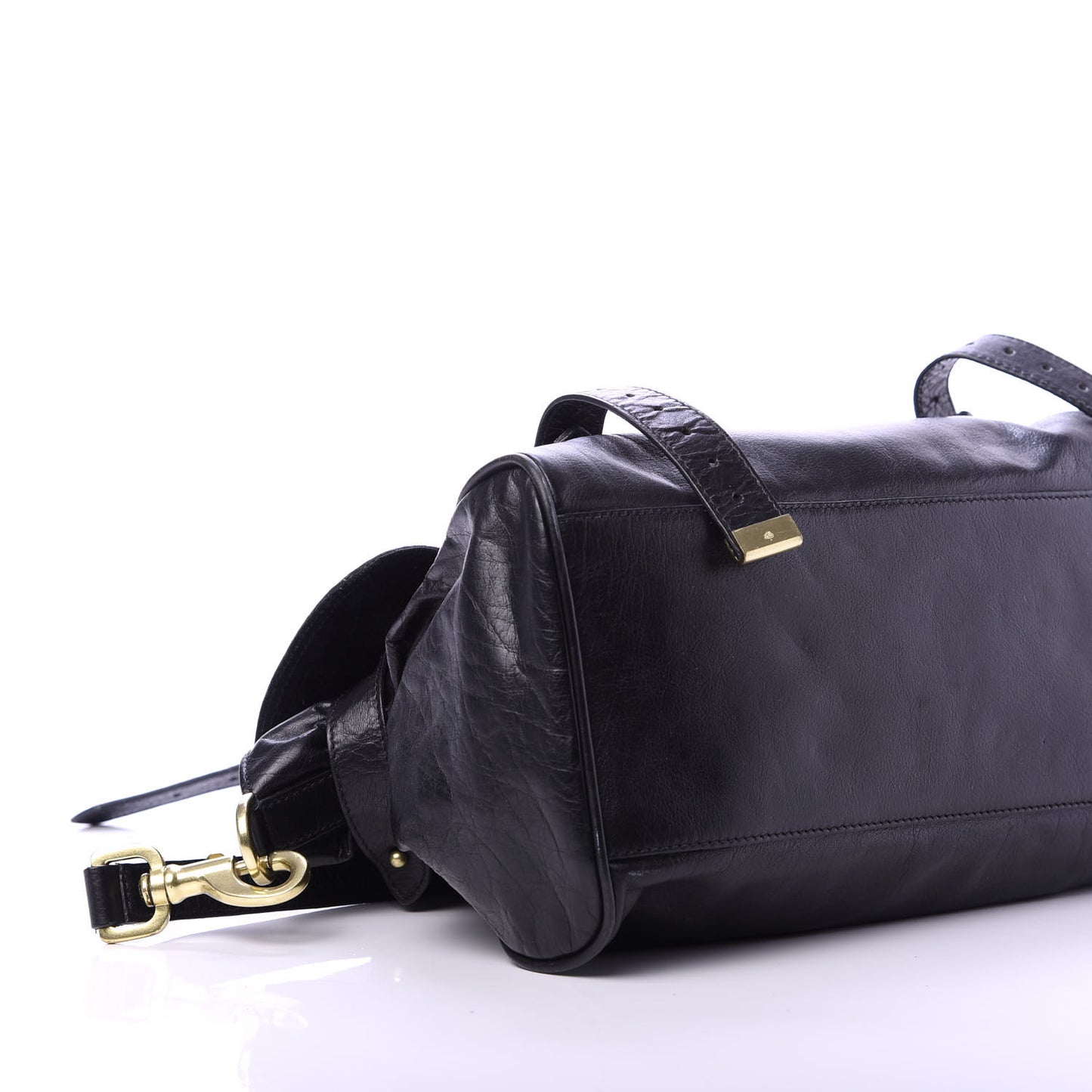 Soft Buffalo Medium Alexa Black