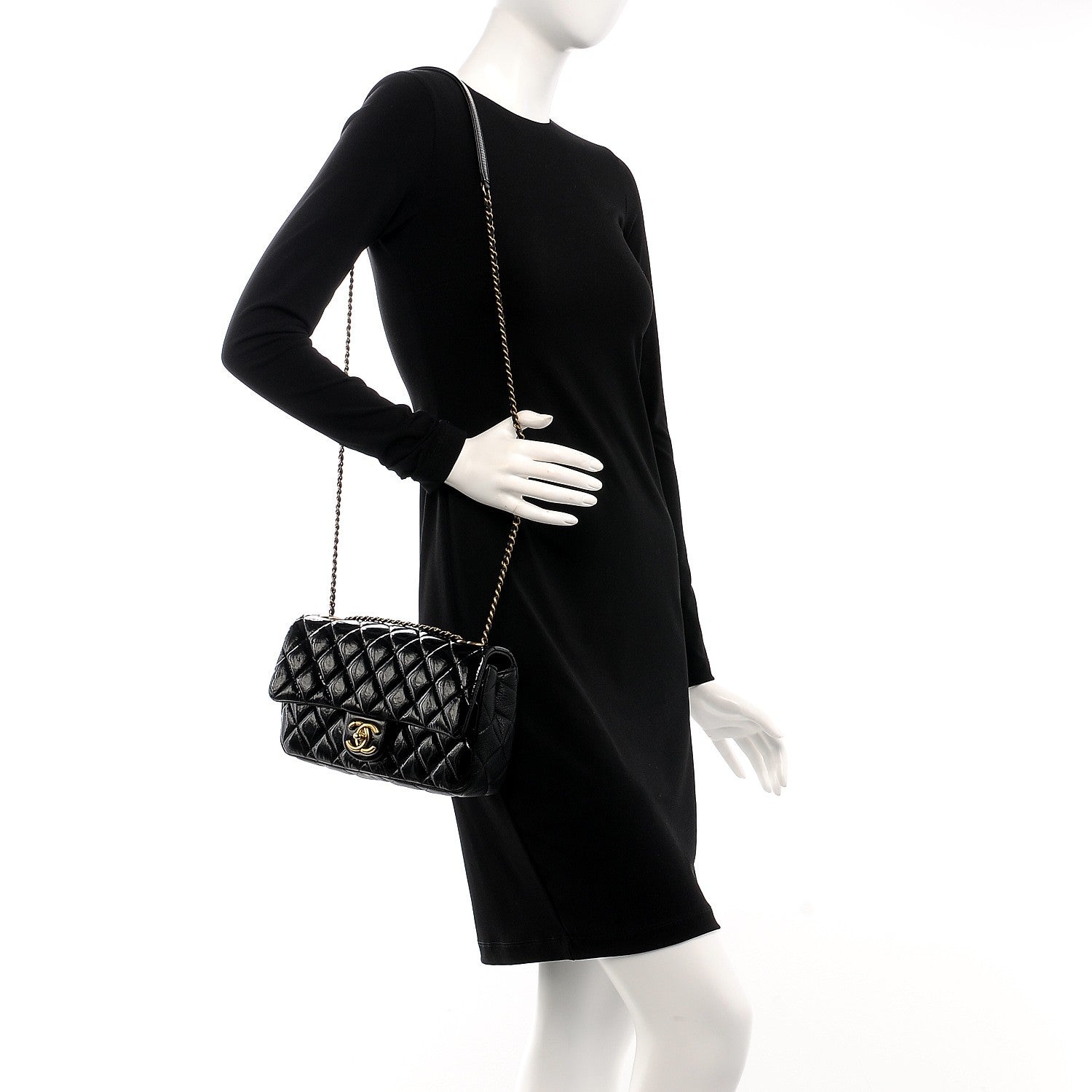 Chanel Patent Goatskin Quilted Medium CC Eyelet Flap Black 2 of 9