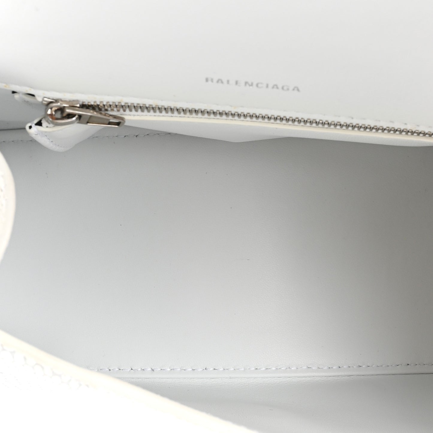 Matte Calfskin Snake Embossed Tonal B Small Hourglass Top Handle Bag Optic White