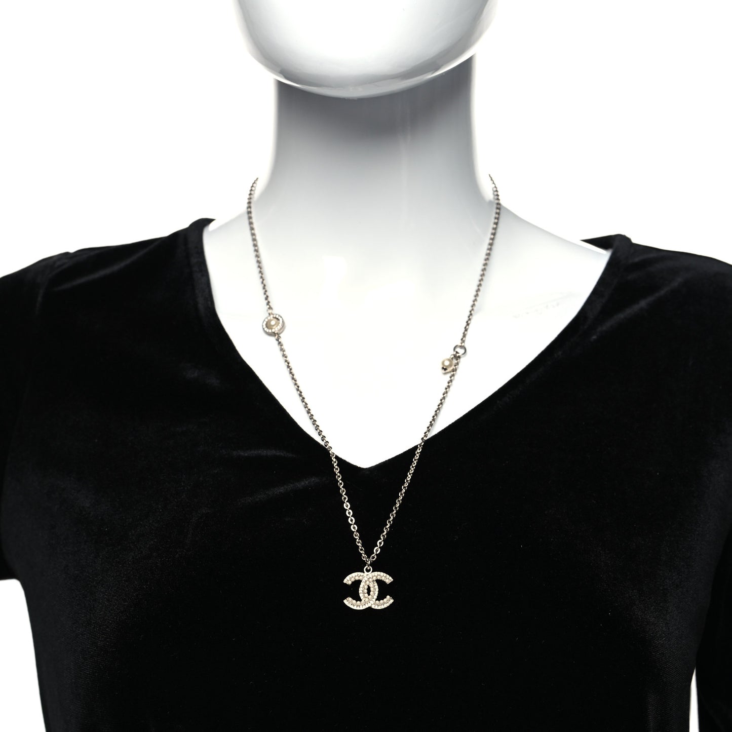 Crystal Pearl CC Pendant Necklace Silver