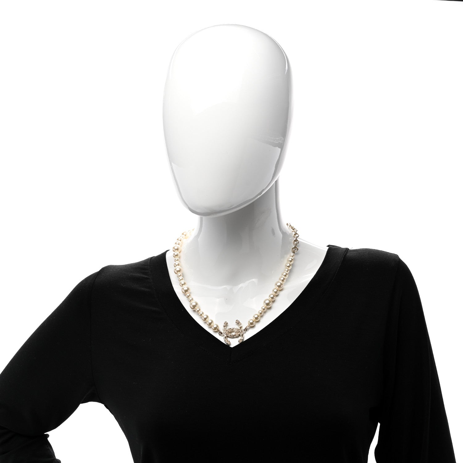 Chanel Pearl Crystal CC Camellia Short Necklace Gold 2 of 4