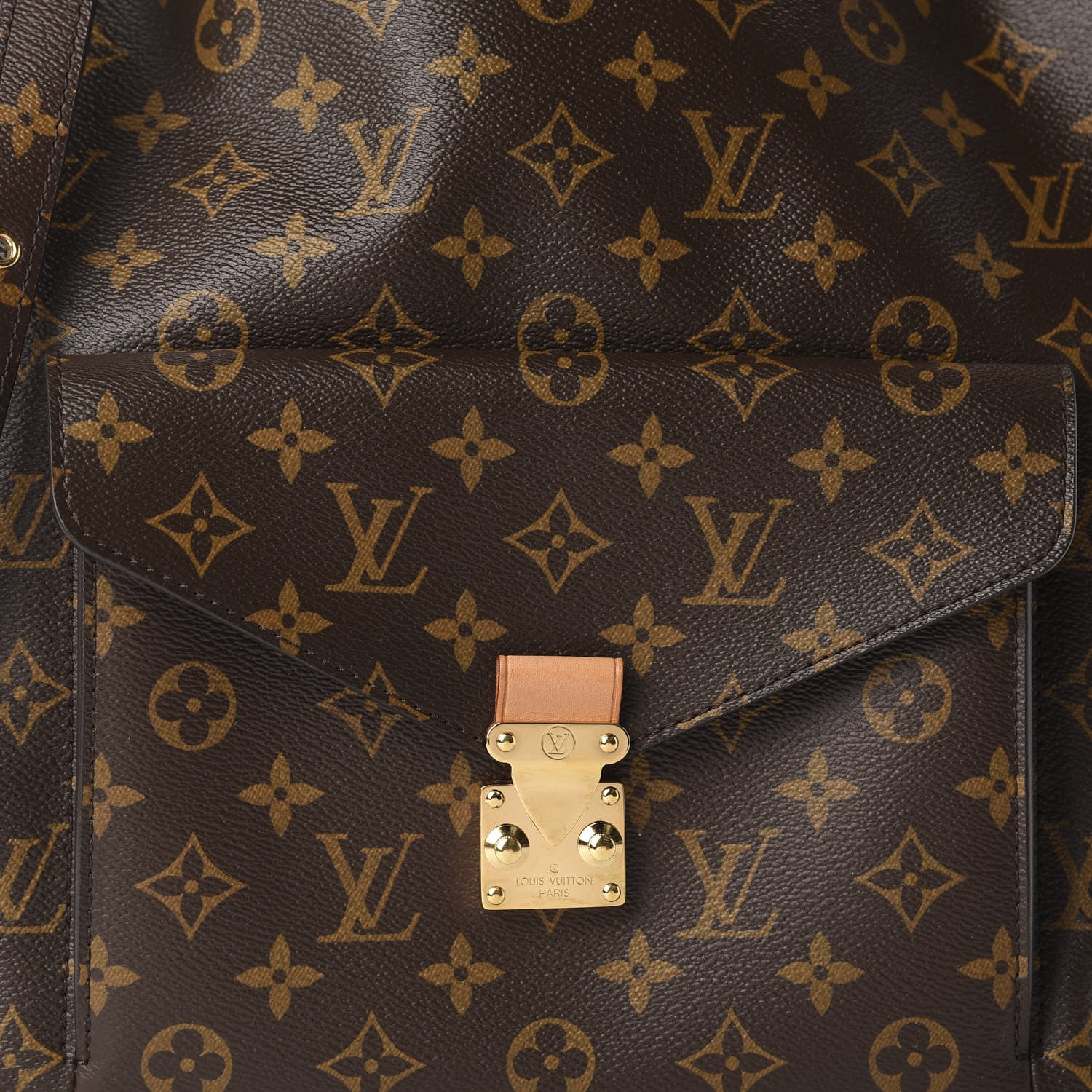 Louis Vuitton Monogram Metis 9 of 9