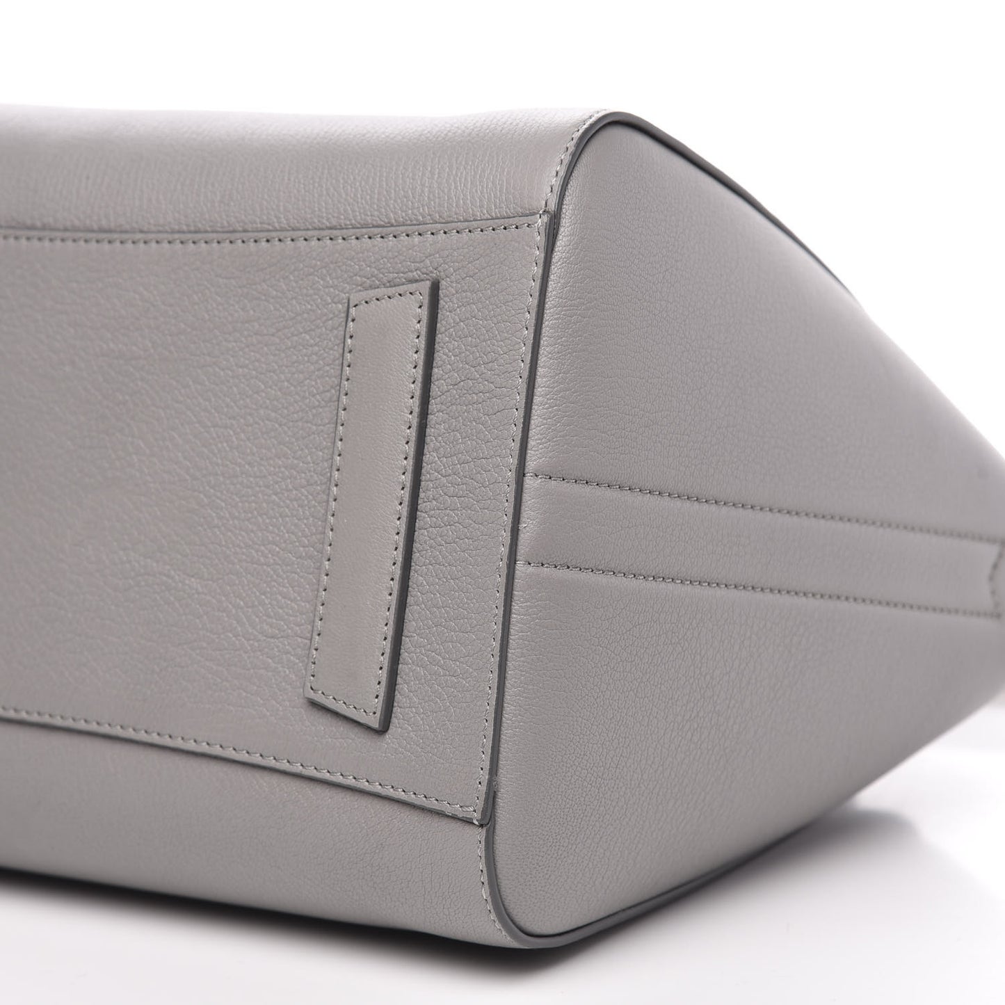 Sugar Goatskin Medium Antigona Pearl Grey