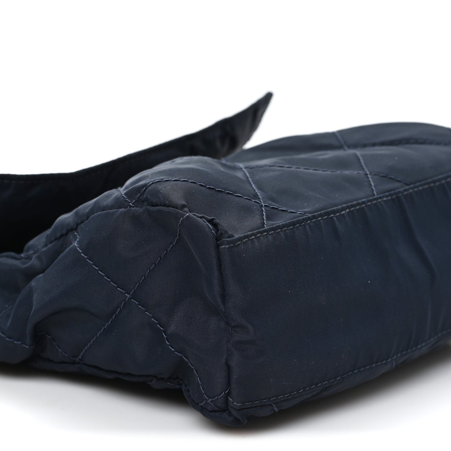 Nylon Tessuto Impuntu Quilted Flap Shoulder Bag Blue
