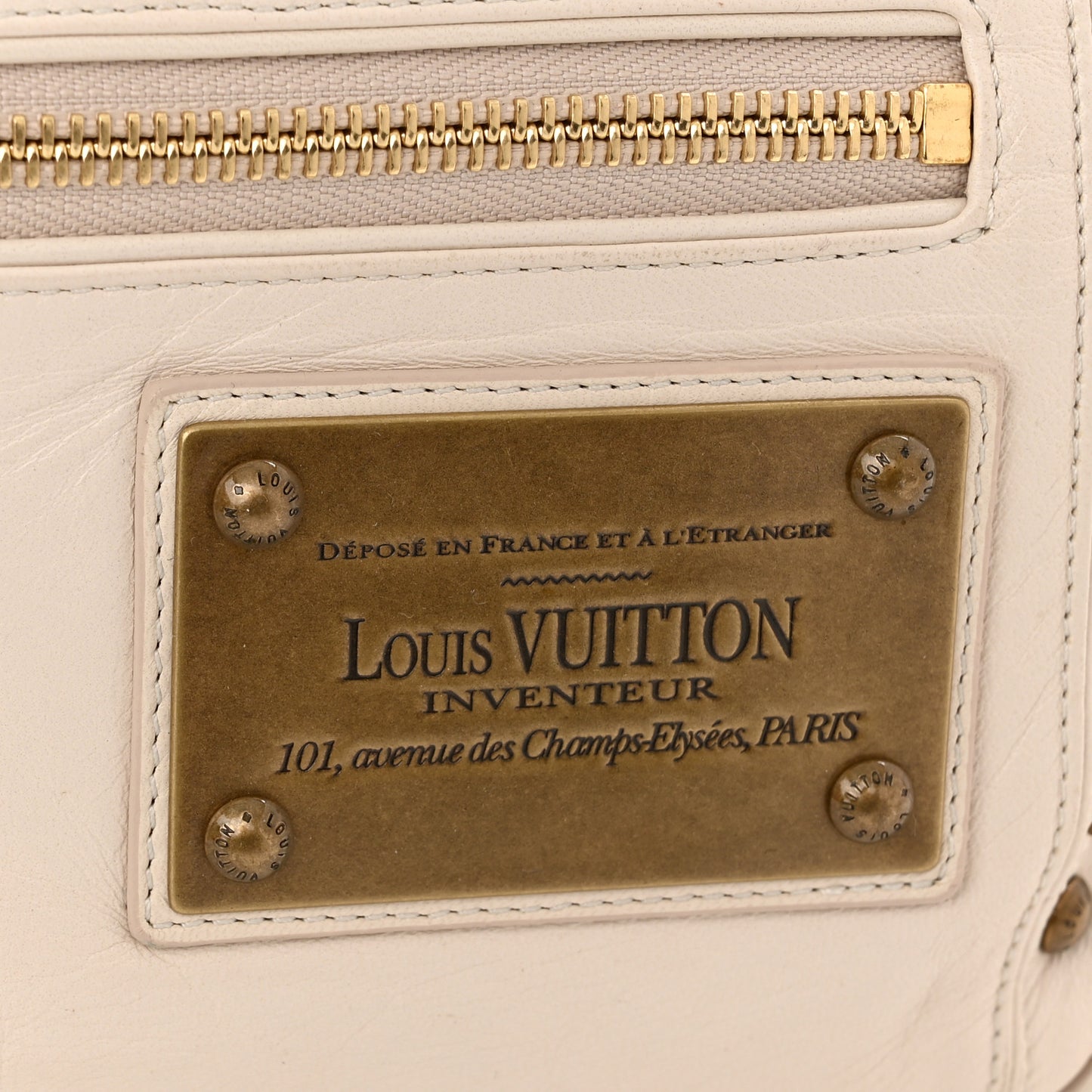 Lambskin Riveting White
