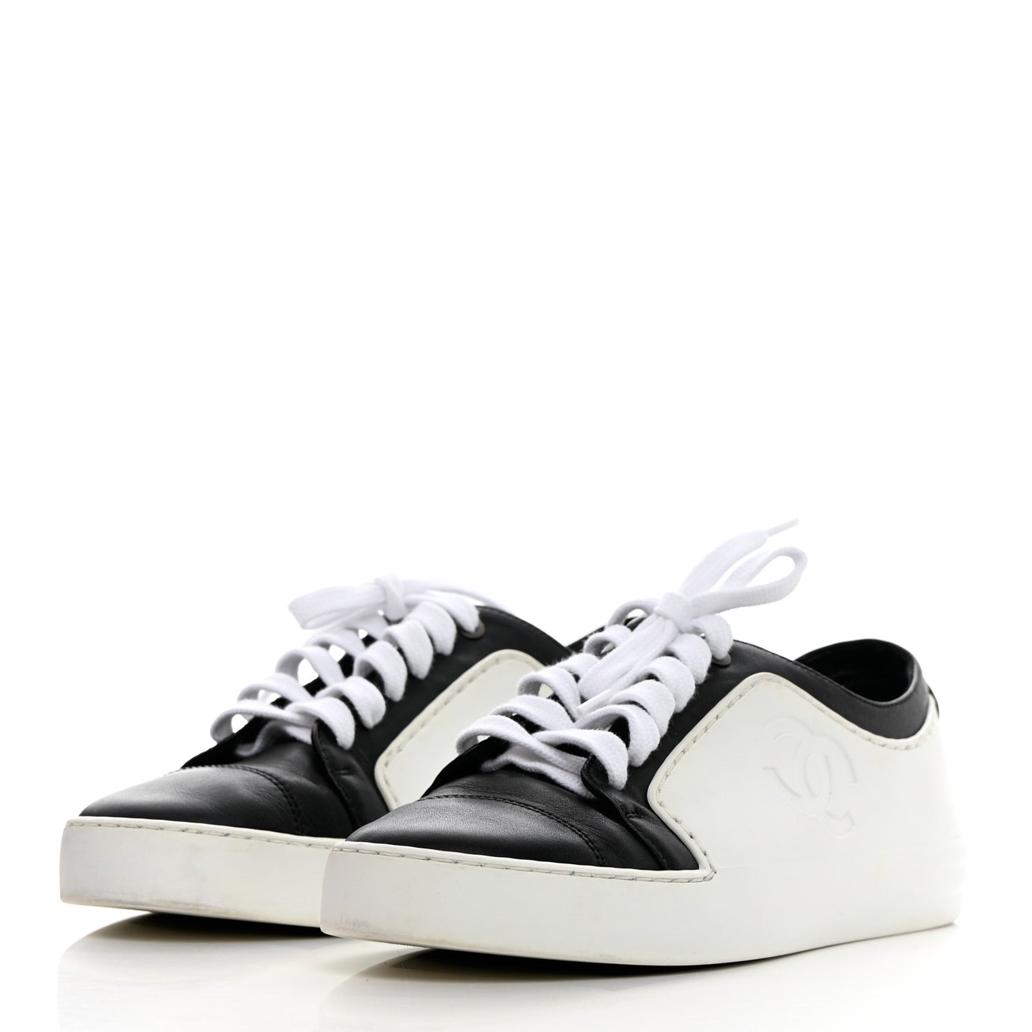 Calfskin Womens CC Sneakers 37 Black White