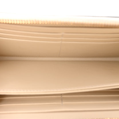 Valentino Garavani Vitello Rockstud Carry Secrets Continental Wallet On Chain Light Ivory 5 of 14