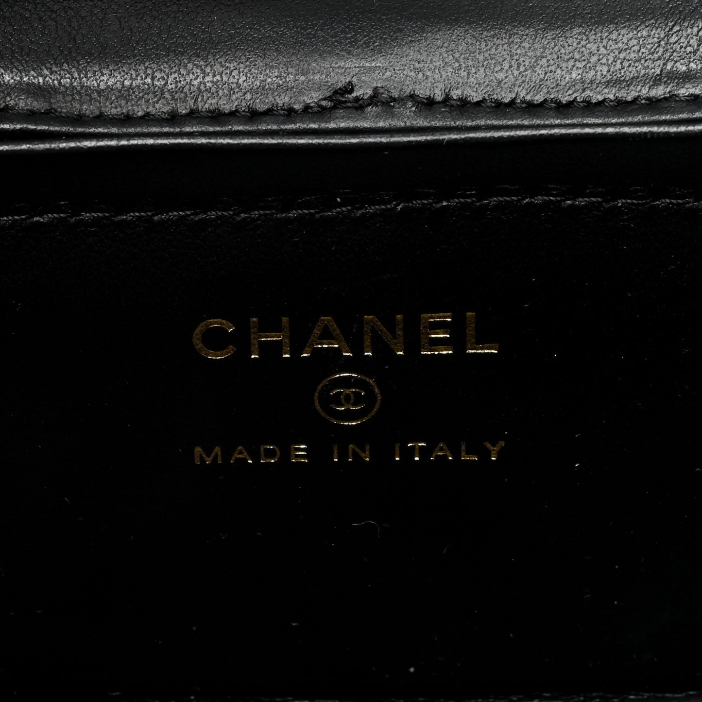 Caviar Quilted Mini Vanity Wrist Case With Chain Black