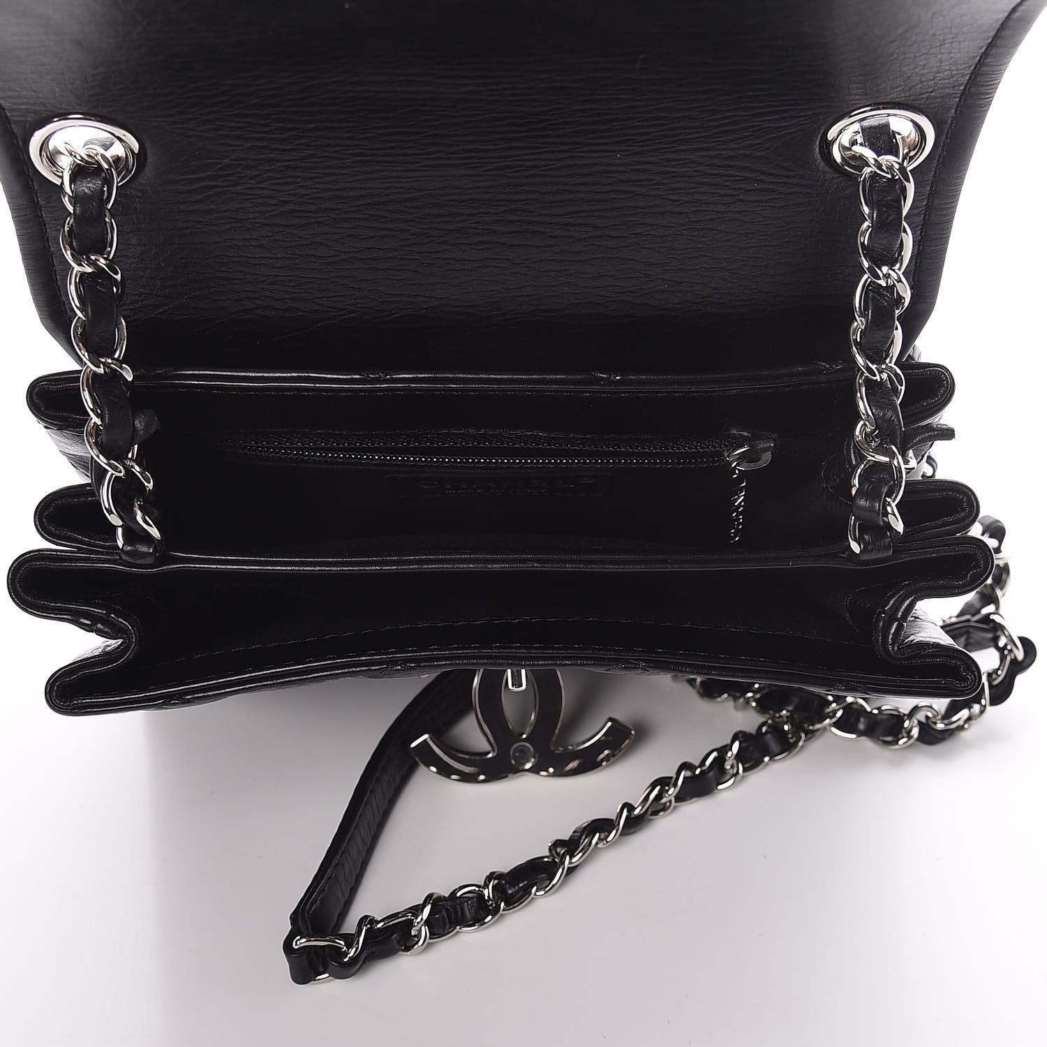 Chanel Washed Calfskin Hamptons Flap Bag Black 5 of 11