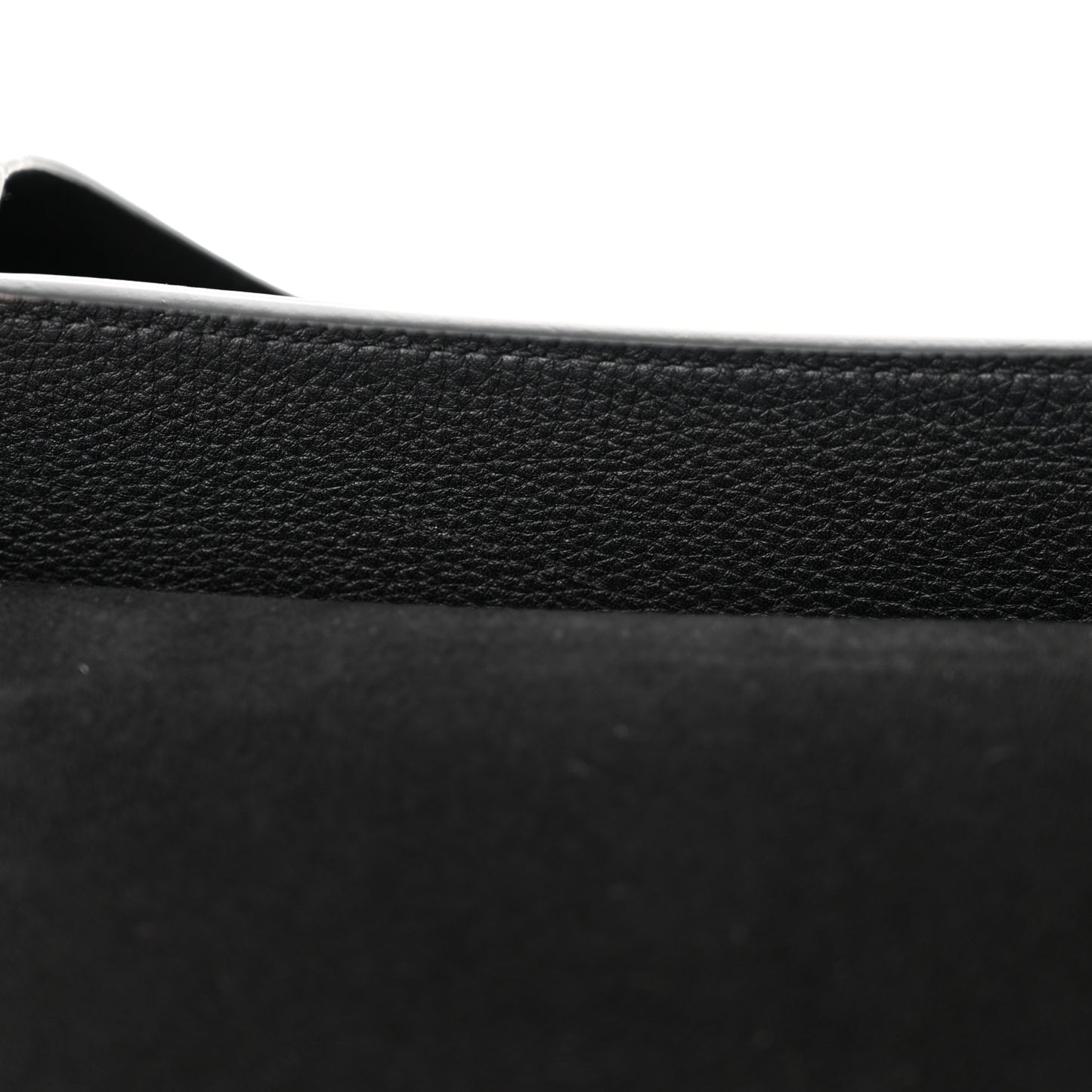 Grained Calfskin Medium Bobby Flap Black